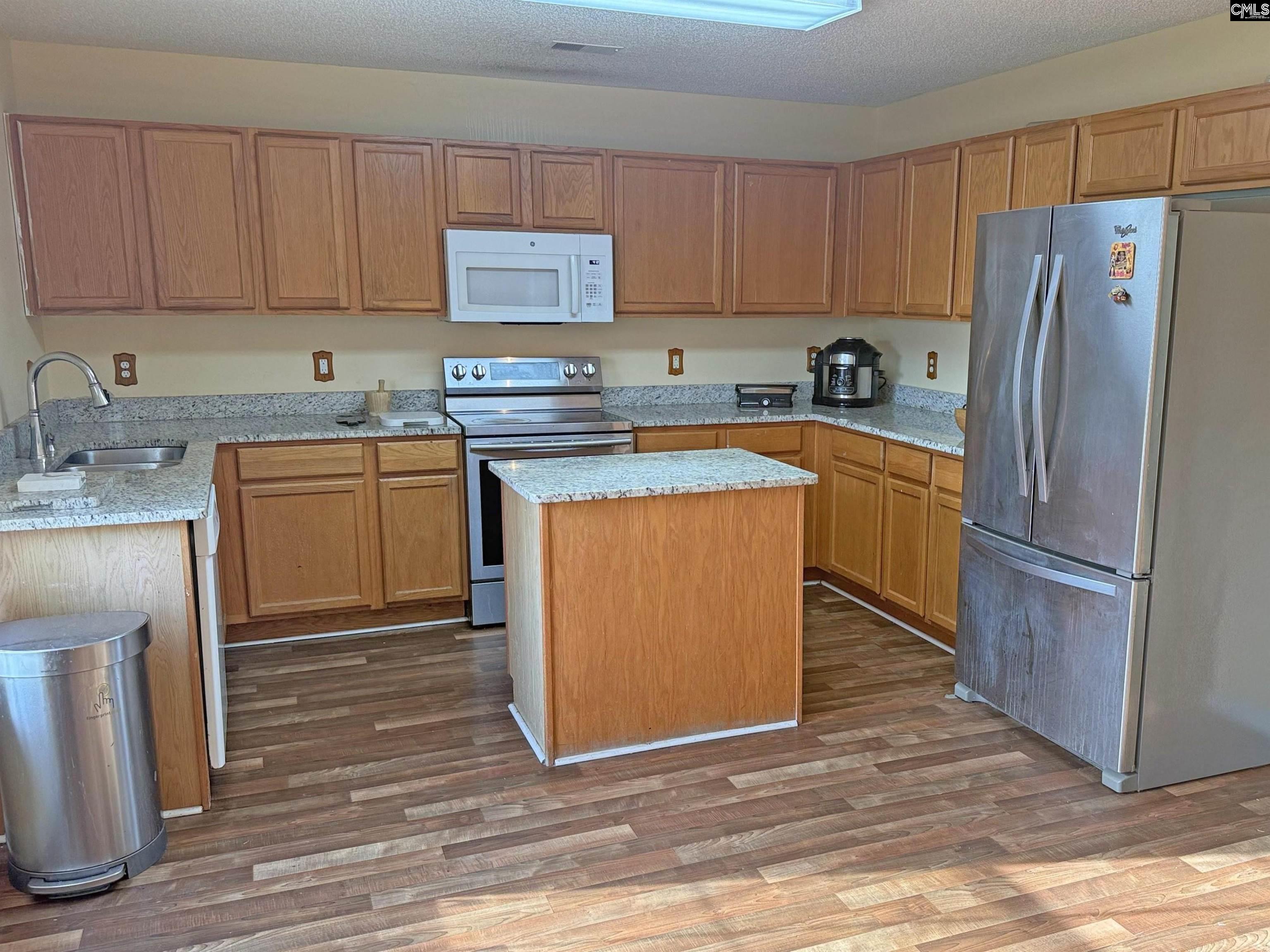 332 Summer Bend Road Columbia, SC 29223 - Photo 4 of 23