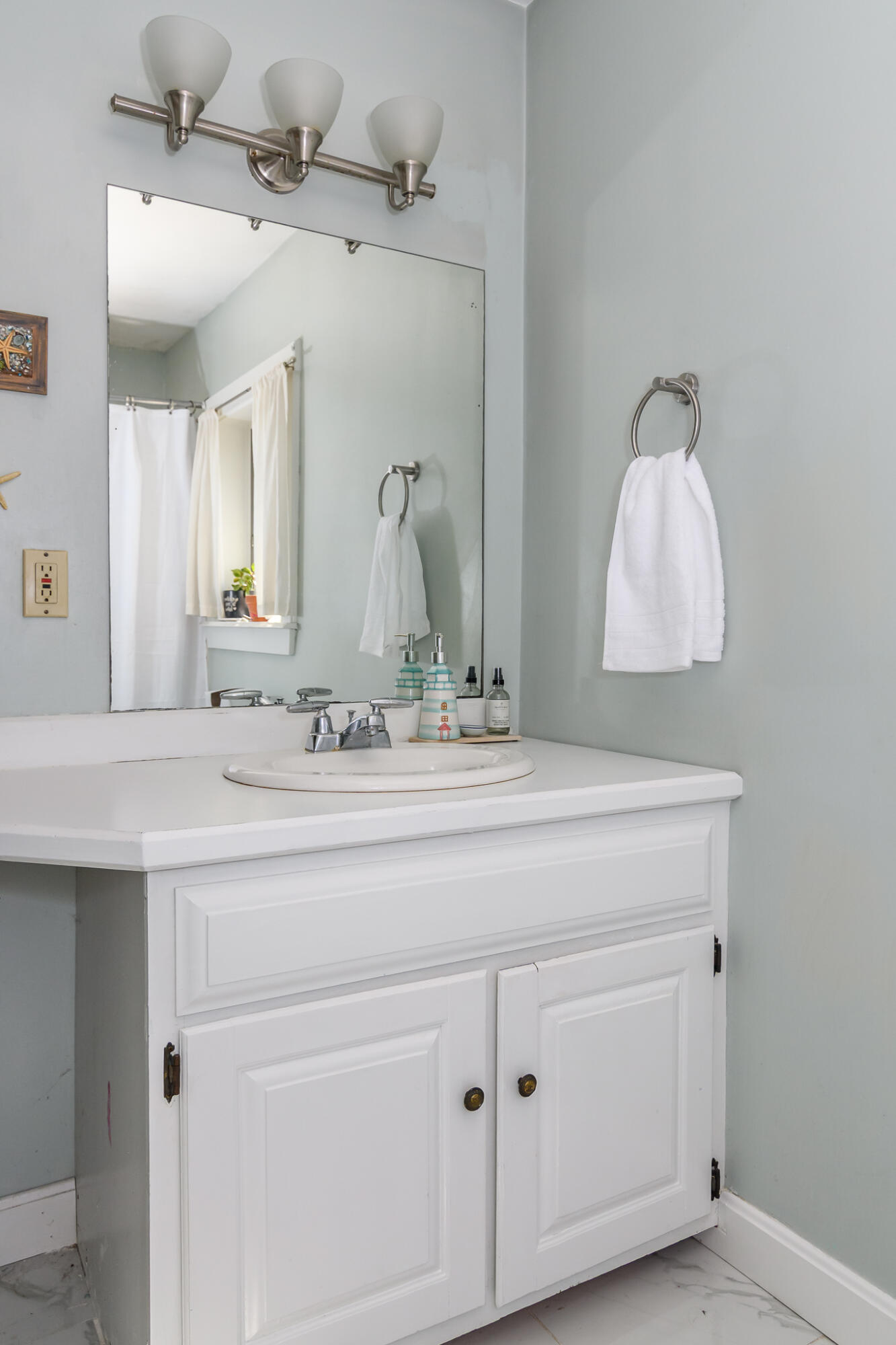 44 Cotuit Road Bourne, MA 02532 - Photo 14 of 37 Bath_WEB (2)