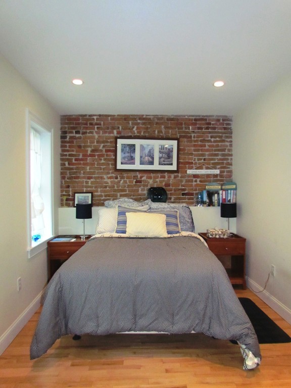 762 East 6th Street, Unit 2 Boston, MA 02127 - Photo 9 of 12