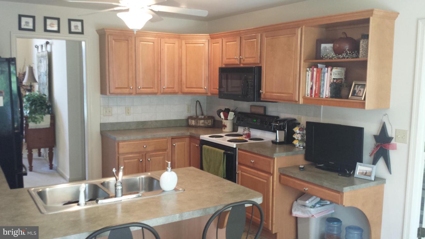 449 Stone Creek Road Lancaster, PA 17603 - Photo 6 of 18 Gallery Image 6