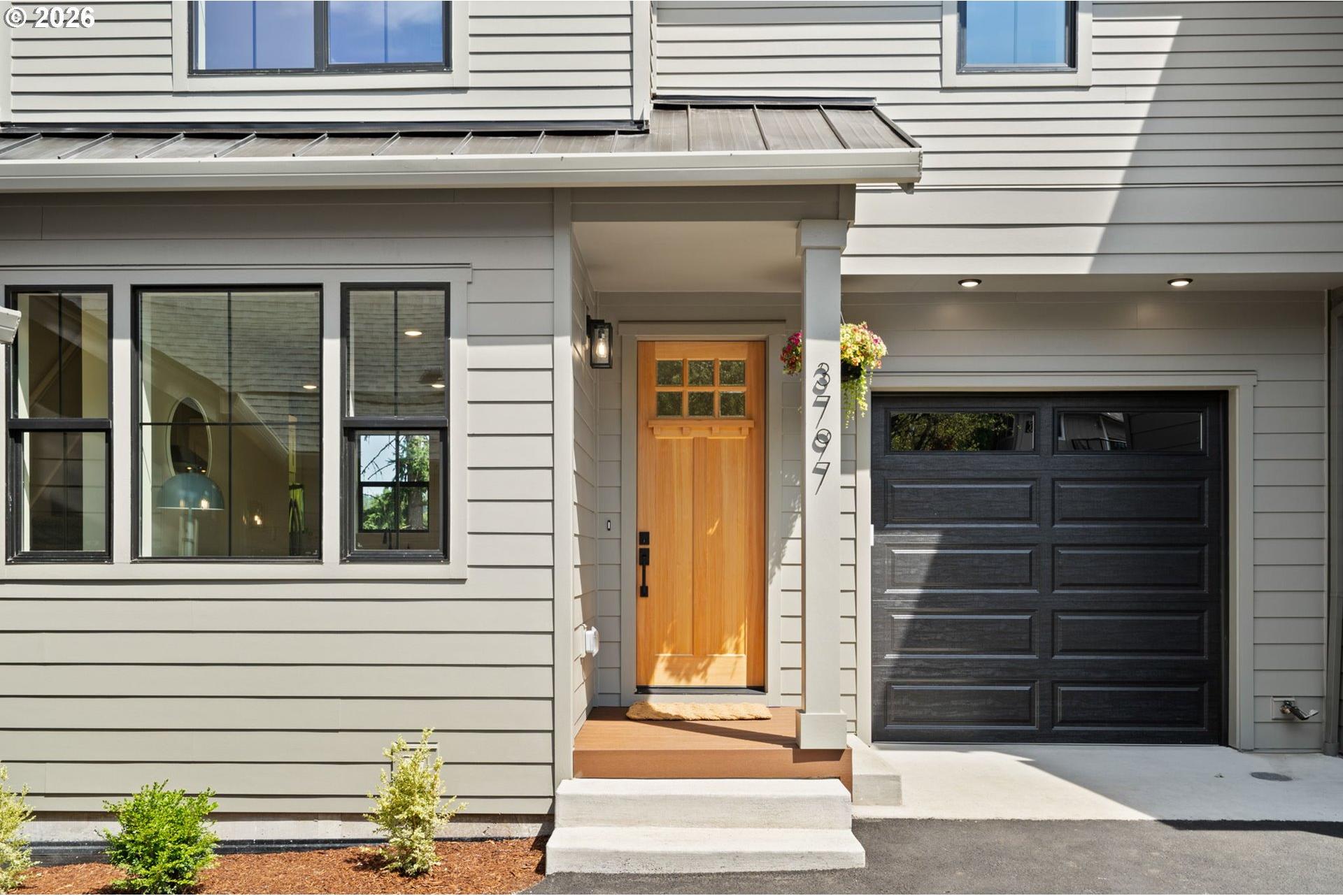3797 Southwest Iowa Street Portland, OR 97221 - Photo 4 of 44 Exterior