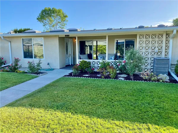 $405,000 | 13210 Seaview Lane, Seal Beach, CA 90740