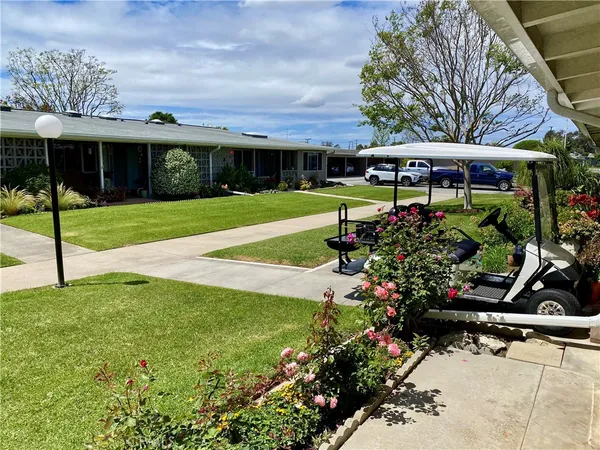 $405,000 | 13210 Seaview Lane, Seal Beach, CA 90740