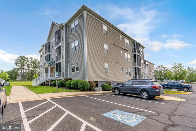 $175,000 | 45472 Westmeath Way, Unit I 12, Great Mills, MD 20634