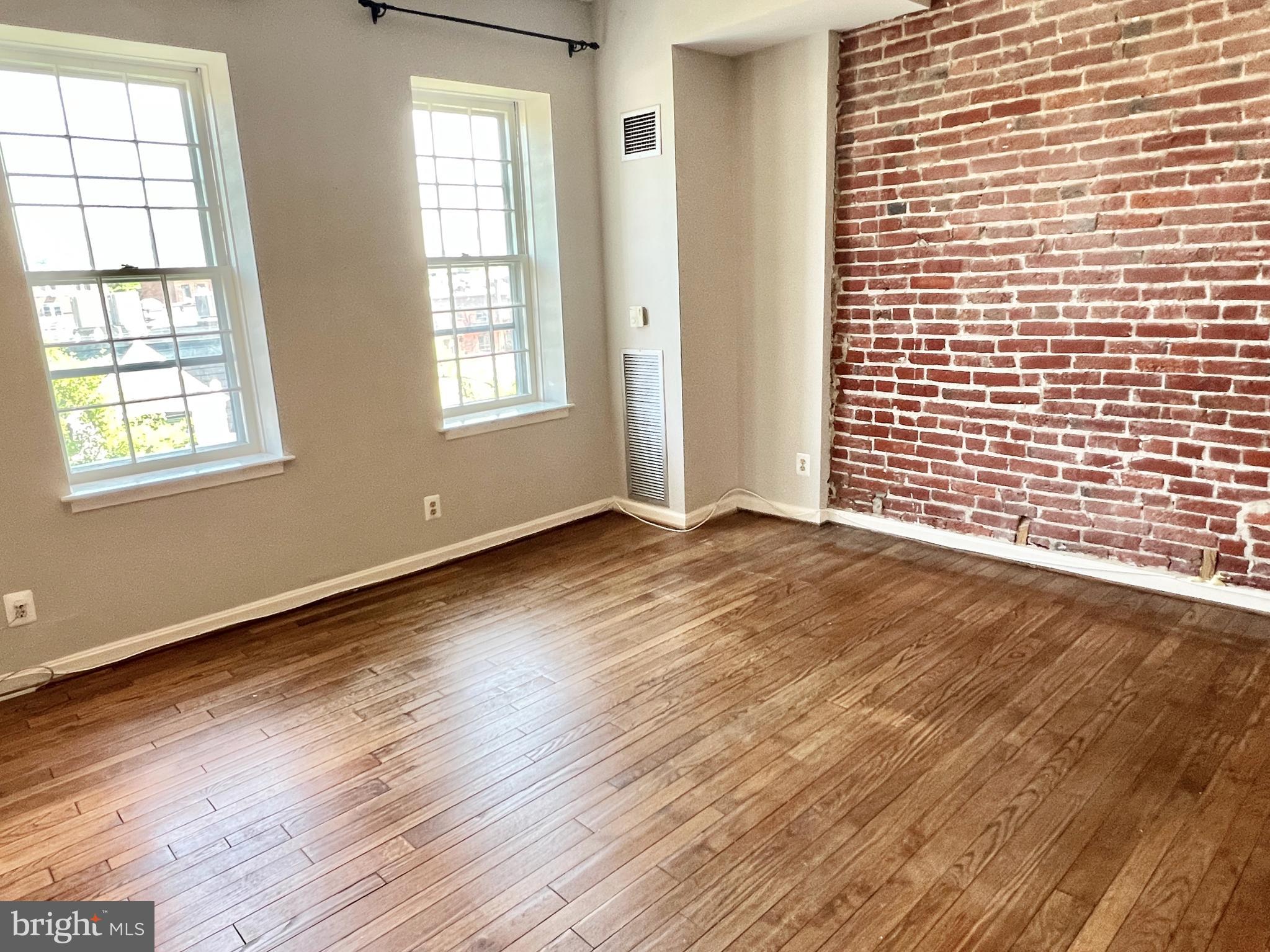 1718 Corcoran Street Northwest, Unit 45 Washington, DC 20009 - Photo 2 of 17