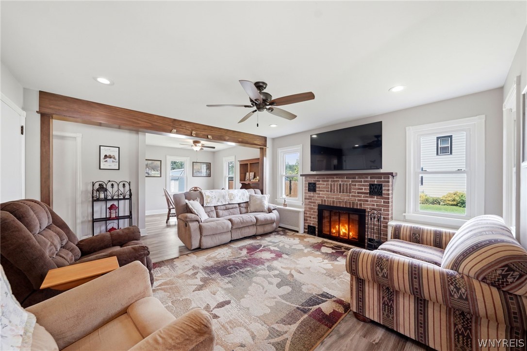 6888 Sy Road Wheatfield, NY 14304 - Photo 3 of 34