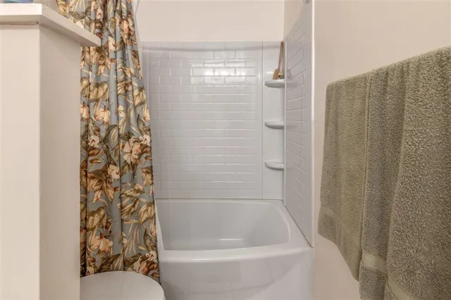 $265,000 | 744 Belle Avenue, Lake Charles, LA 70611