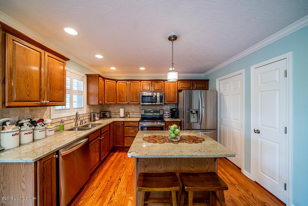 4835 Napa Ridge Way Louisville, KY 40299 - Photo 19 of 73 4835 Napa Ridge Way Lville-9