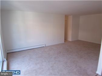 110-30 Byberry Road, Unit N1 Philadelphia, PA 19116 - Photo 5 of 11 Living Room