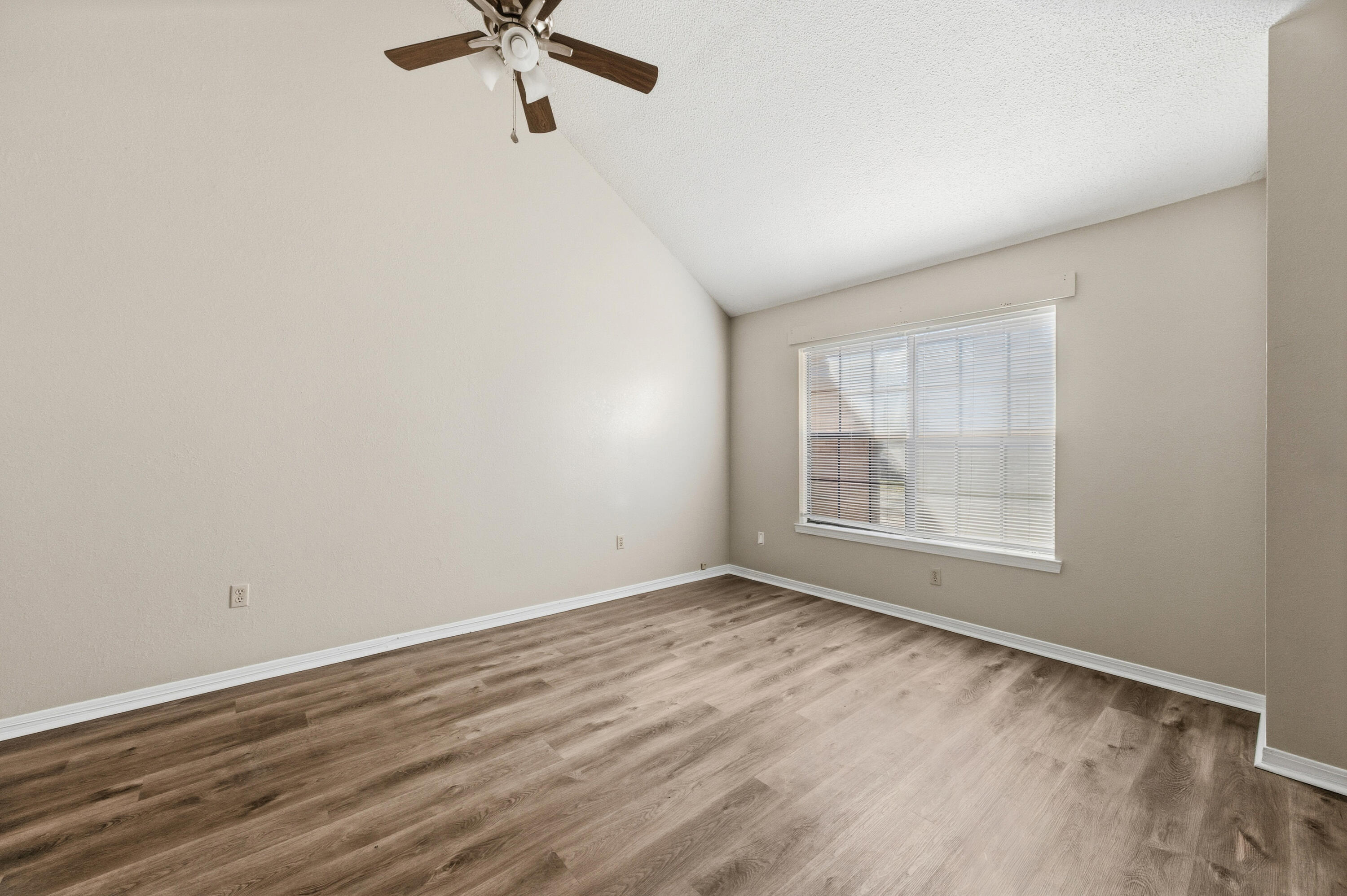 815 Valley Road Crestview, FL 32539 - Photo 6 of 40 6-06