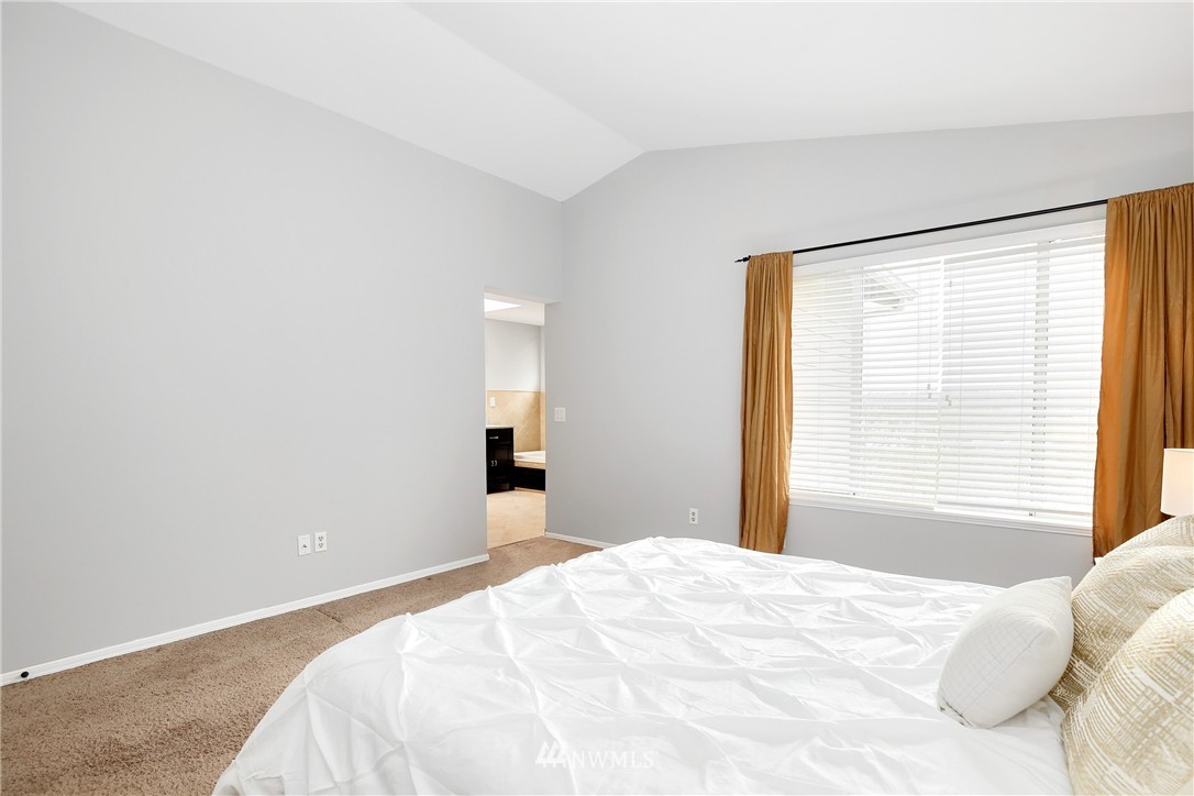 600 South 32nd Place Renton, WA 98055 - Photo 17 of 25