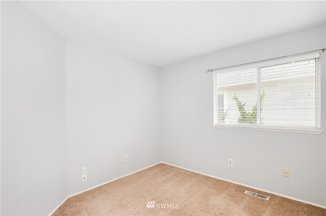 600 South 32nd Place Renton, WA 98055 - Photo 22 of 25