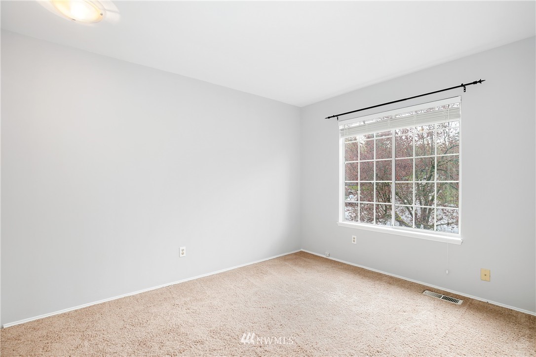 600 South 32nd Place Renton, WA 98055 - Photo 23 of 25