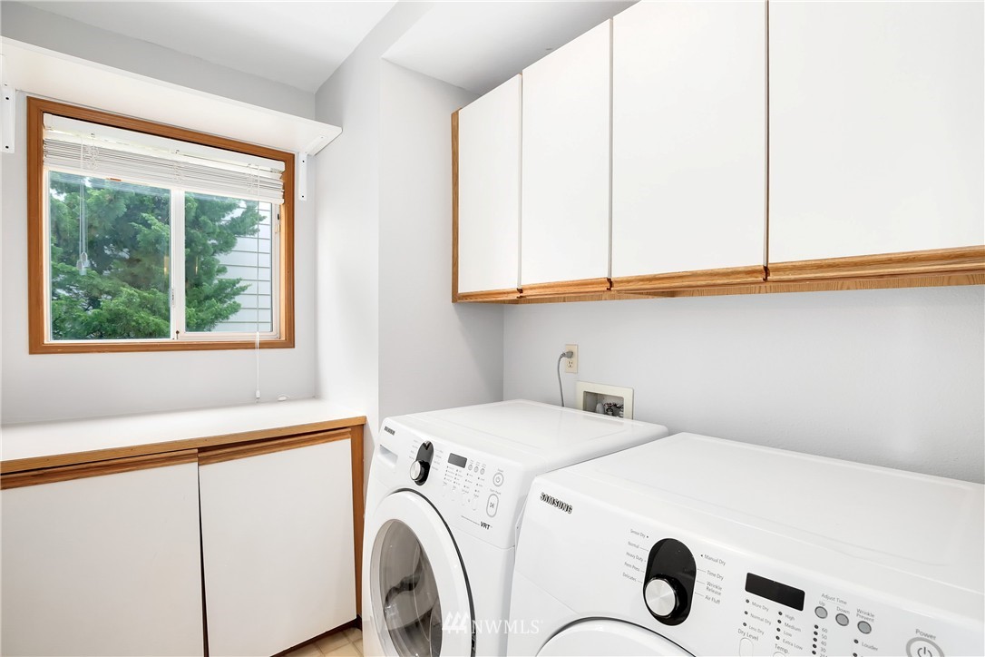 600 South 32nd Place Renton, WA 98055 - Photo 7 of 25