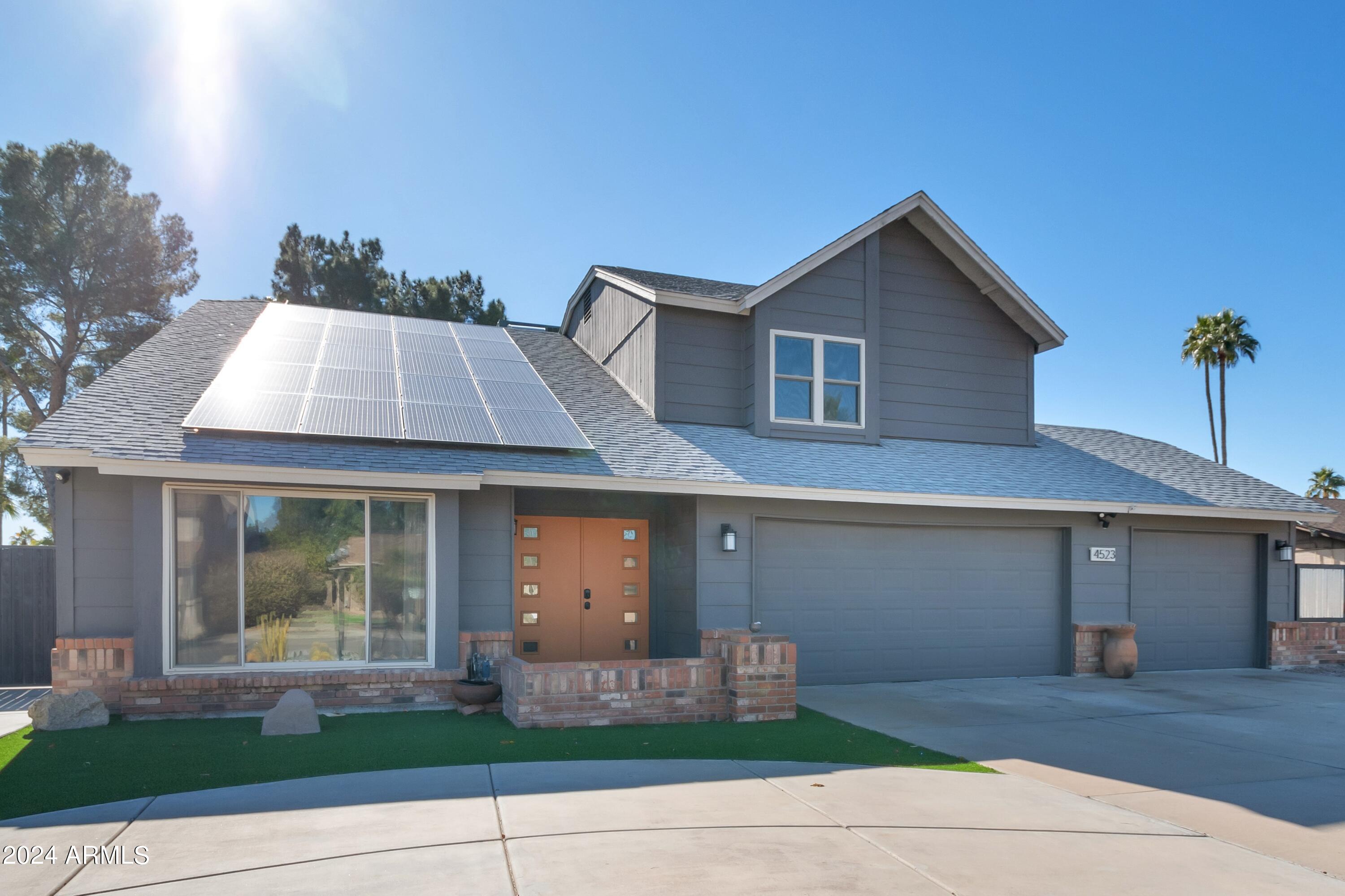 4523 East Hearn Road Phoenix, AZ 85032 - Photo 1 of 34 4523EHearn_FS (1)