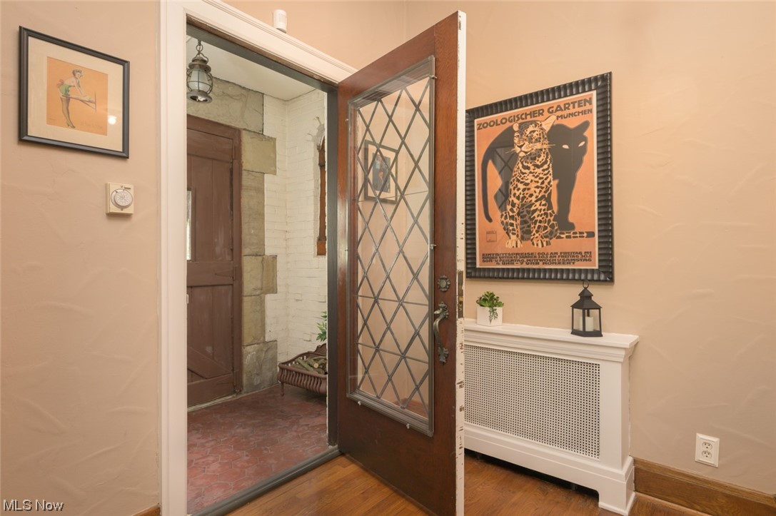 219 Overwood Road Akron, OH 44313 - Photo 4 of 33 Gallery Image 4