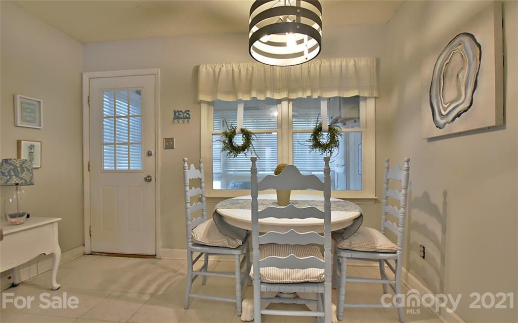 1808 Ebenezer Road, Unit B Rock Hill, SC 29732 - Photo 8 of 17 Gallery Image 8
