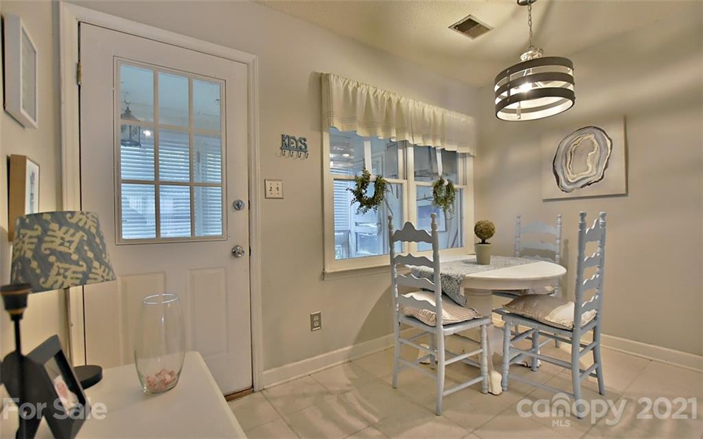 1808 Ebenezer Road, Unit B Rock Hill, SC 29732 - Photo 9 of 17 Gallery Image 9