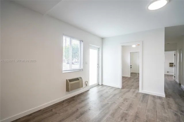 $3,000 | 1750 South Treasure Drive, Unit 1, North Bay Village, FL 33141