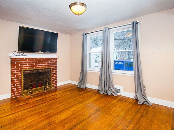 45 Wheelock Road Waltham, MA 02453 - Photo 8 of 22 Gallery Image 8