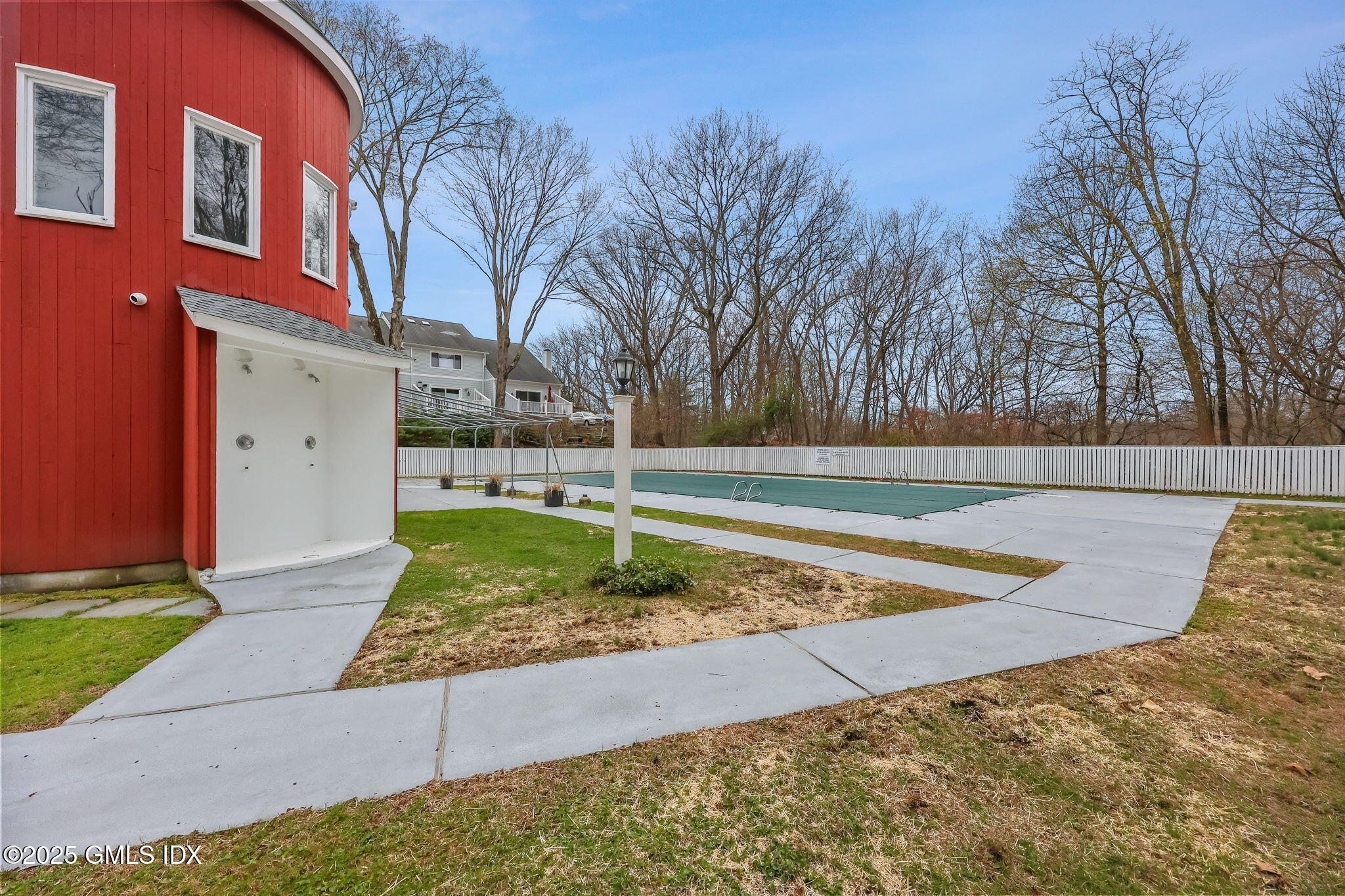79 Silo Circle Riverside, CT 06878 - Photo 41 of 42 Clubhouse/Barn/Pool