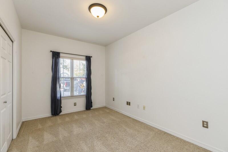 4599 Live Oak Church Road Crestview, FL 32539 - Photo 19 of 34 an empty room with windows