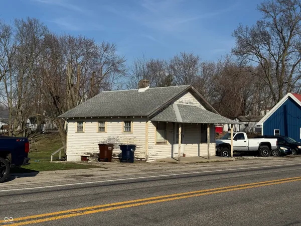 $77,500 | 7108 Highway 52, Arlington, IN 46104