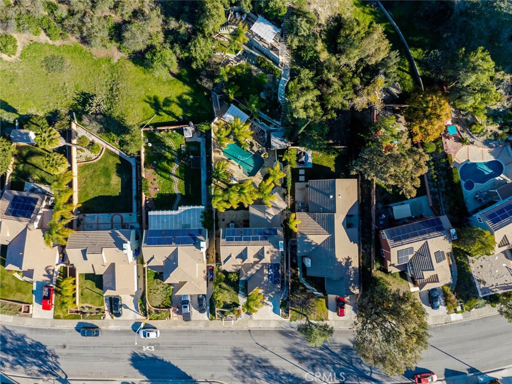 31256 Quail Valley Road Castaic, CA 91384 - Photo 3 of 27