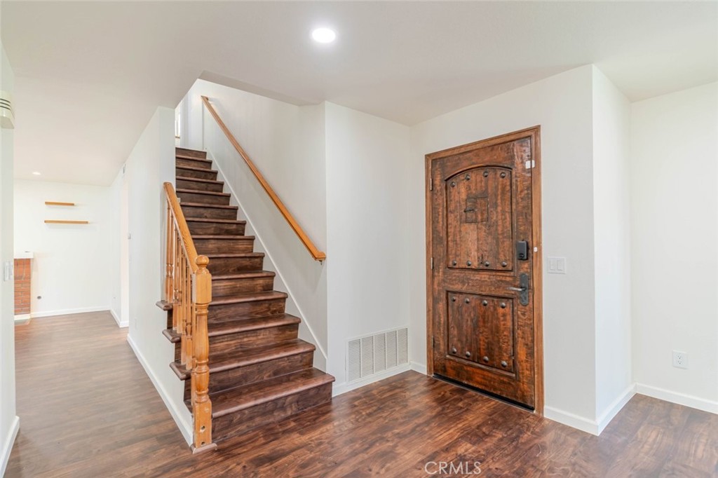 31256 Quail Valley Road Castaic, CA 91384 - Photo 9 of 27