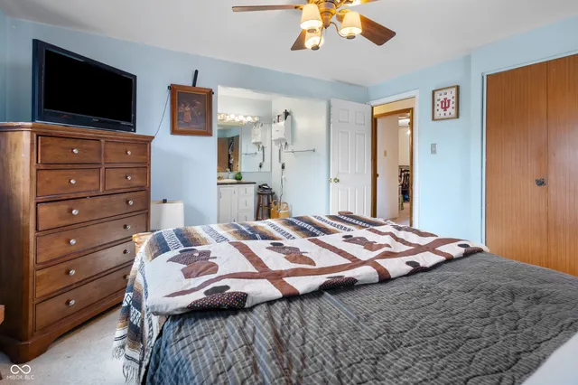 $249,000 | 1939 West 74th Street, Indianapolis, IN 46260