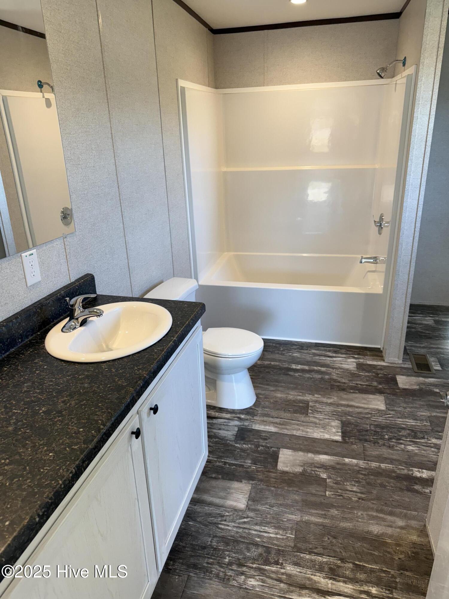 2227 Twisted Hickory Road Elizabethtown, NC 28337 - Photo 13 of 25 IMG_5178