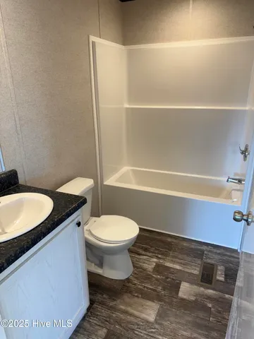 $185,000 | 2227 Twisted Hickory Road, Elizabethtown, NC 28337