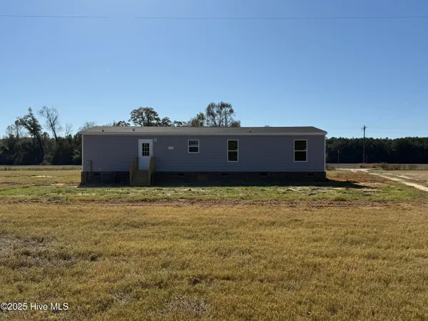 $185,000 | 2227 Twisted Hickory Road, Elizabethtown, NC 28337