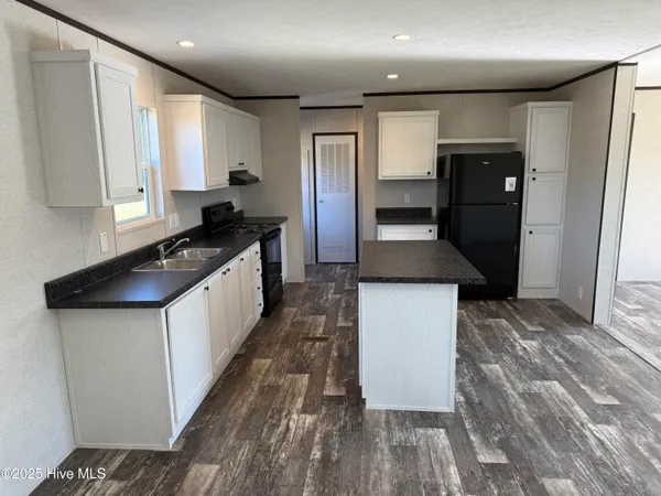 $185,000 | 2227 Twisted Hickory Road, Elizabethtown, NC 28337