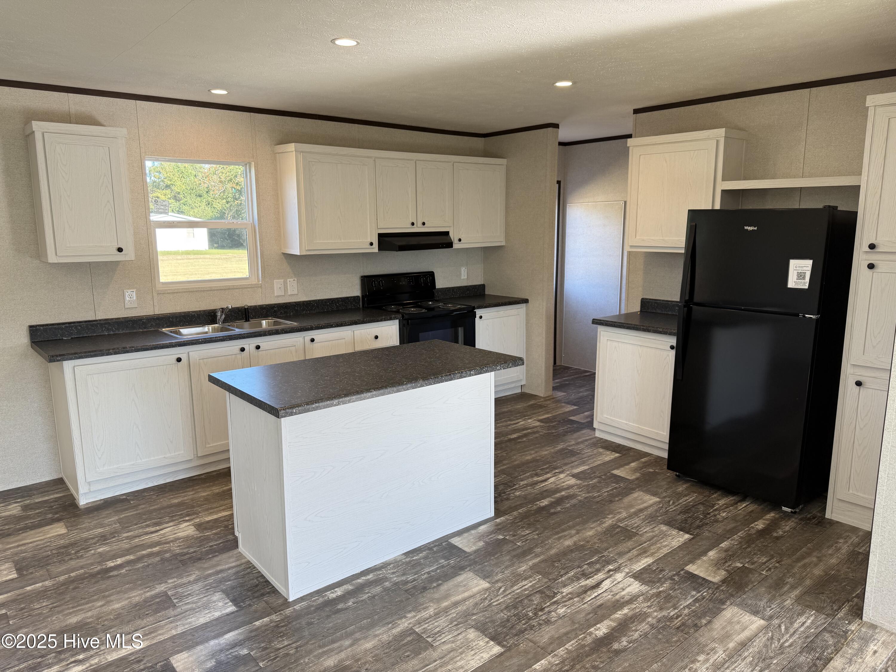 2227 Twisted Hickory Road Elizabethtown, NC 28337 - Photo 8 of 25 IMG_5173