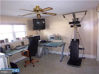 74 Albemarle Road Hamilton Square, NJ 08690 - Photo 8 of 12