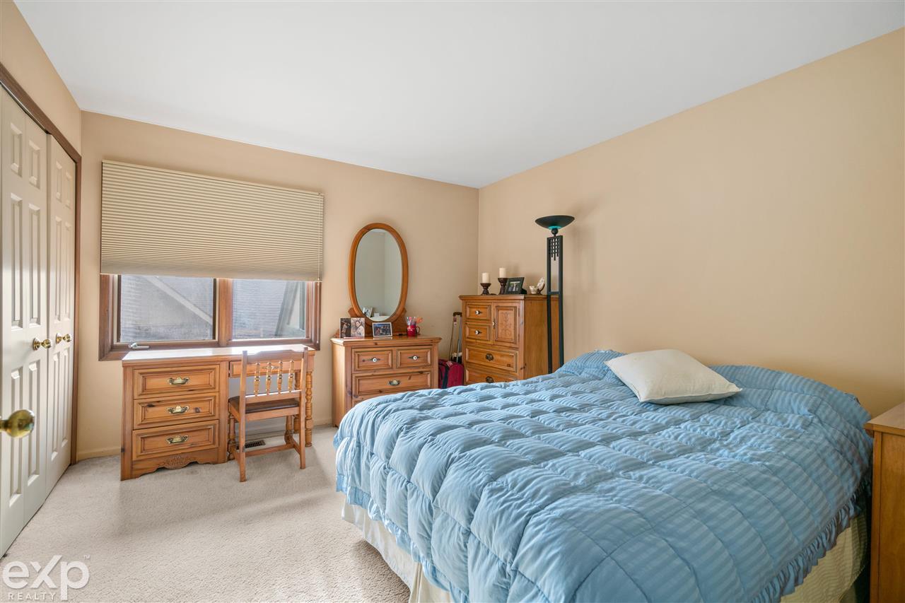 857 River Bend Drive Rochester, MI 48307 - Photo 26 of 39 50053251-25.JPG