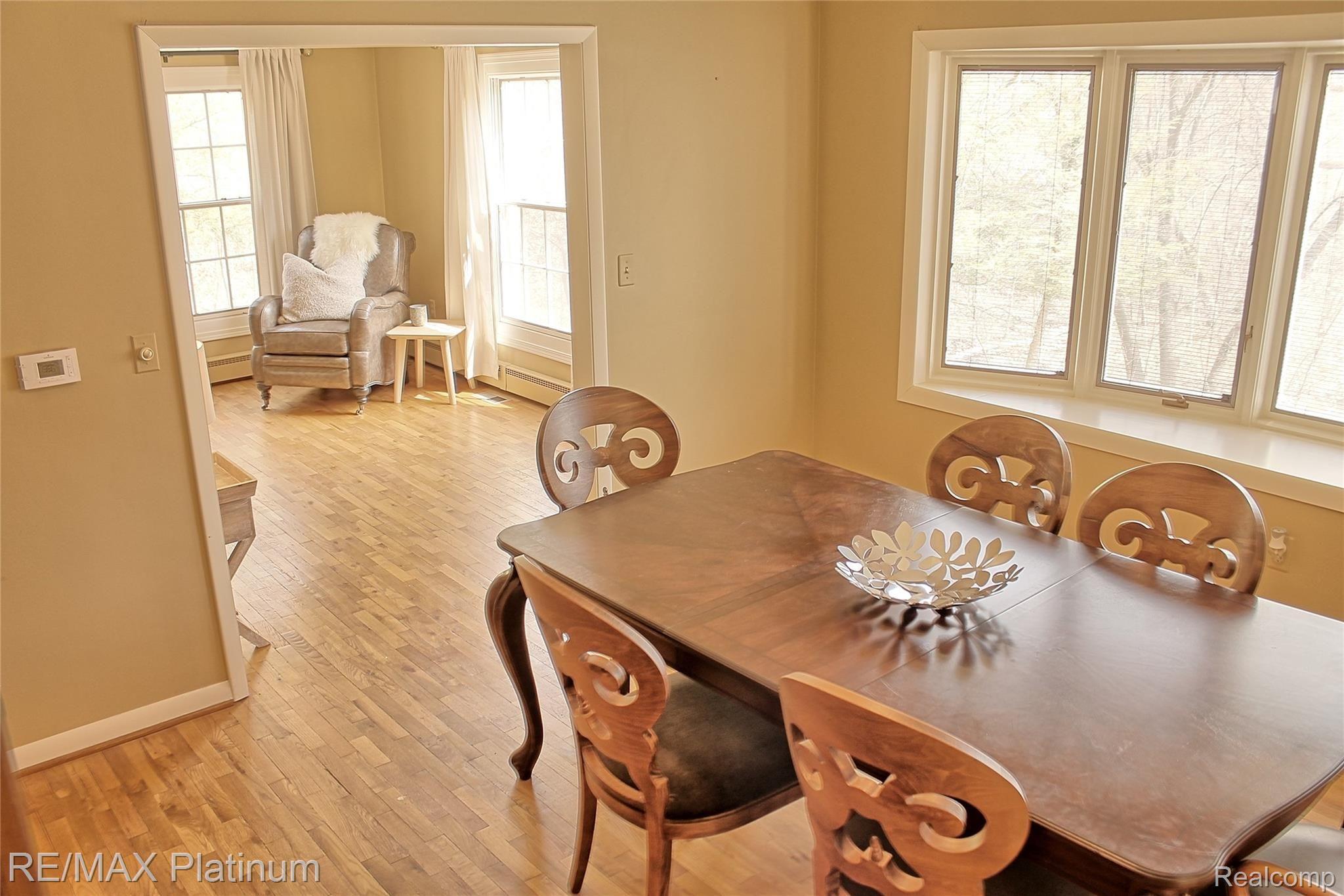625 Spring Valley Road Ann Arbor, MI 48105 - Photo 15 of 75 DiningFloors.jpg