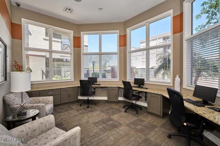909 East Camelback Road, Unit 3020 Phoenix, AZ 85014 - Photo 11 of 22 Business center