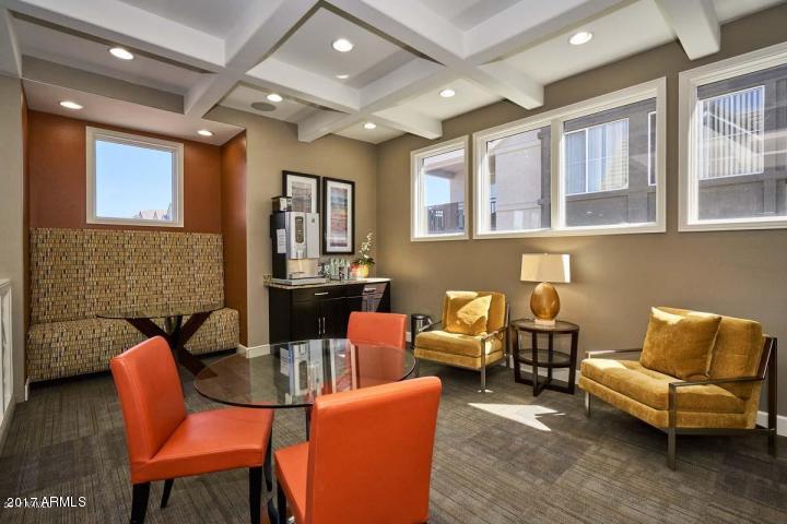 909 East Camelback Road, Unit 3020 Phoenix, AZ 85014 - Photo 13 of 22 Clubhouse
