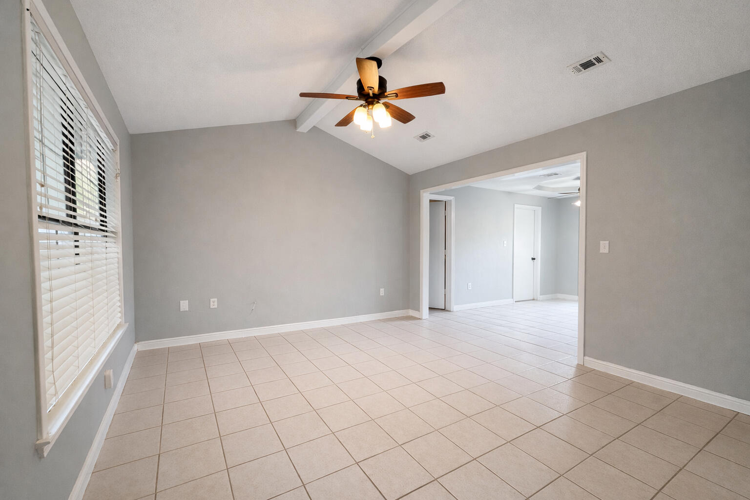 108 Beacons Bend Road Crestview, FL 32536 - Photo 5 of 20 Perfect for entertaining!