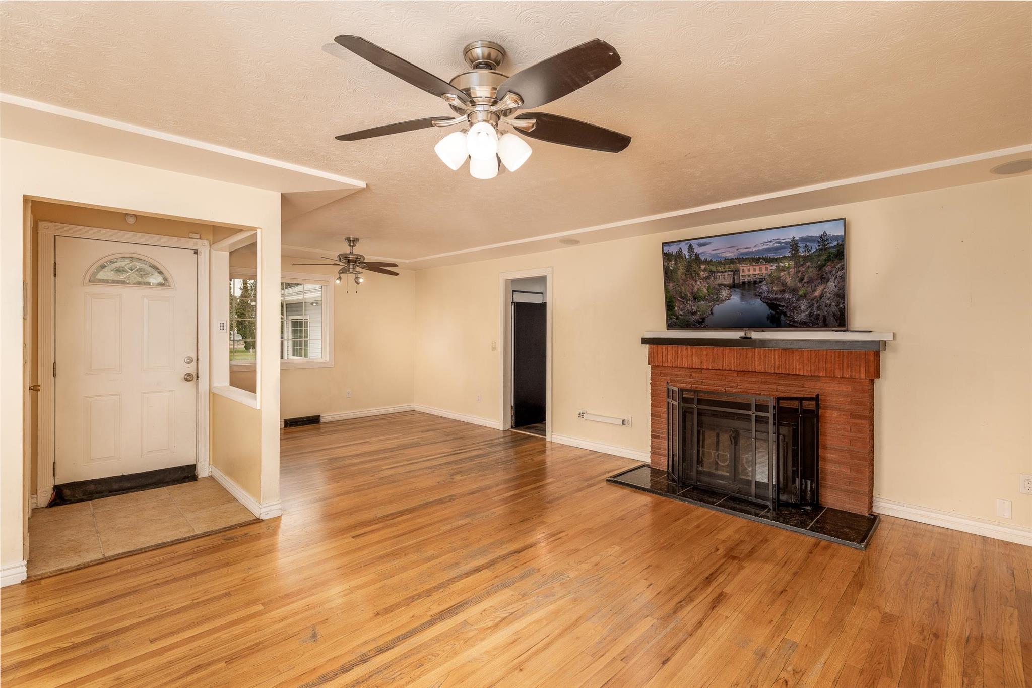 1502 North Mamer Road Spokane Valley, WA 99216 - Photo 4 of 34