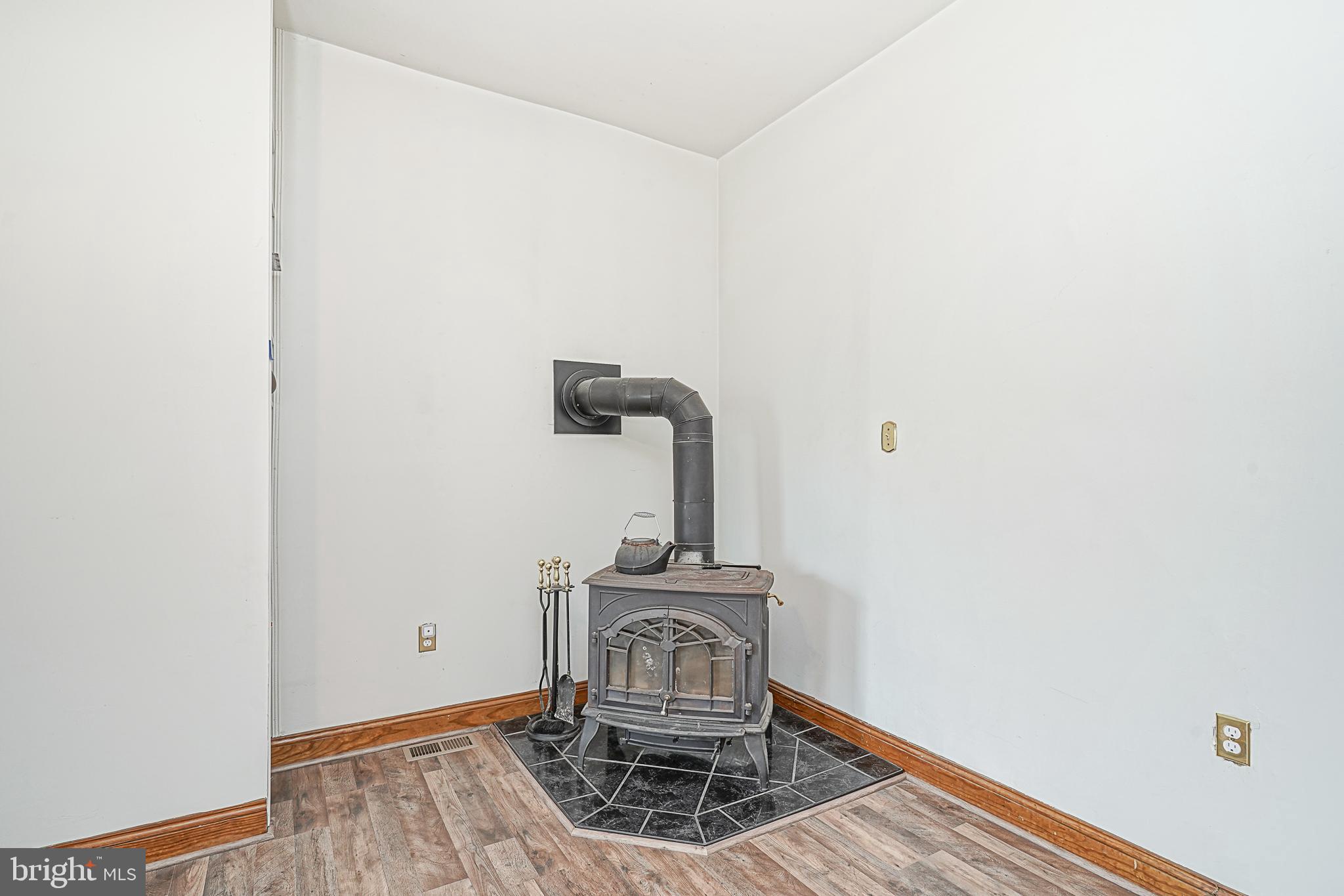 298 Jessups Mill Road Clarksboro, NJ 08020 - Photo 7 of 41 Gallery Image 7