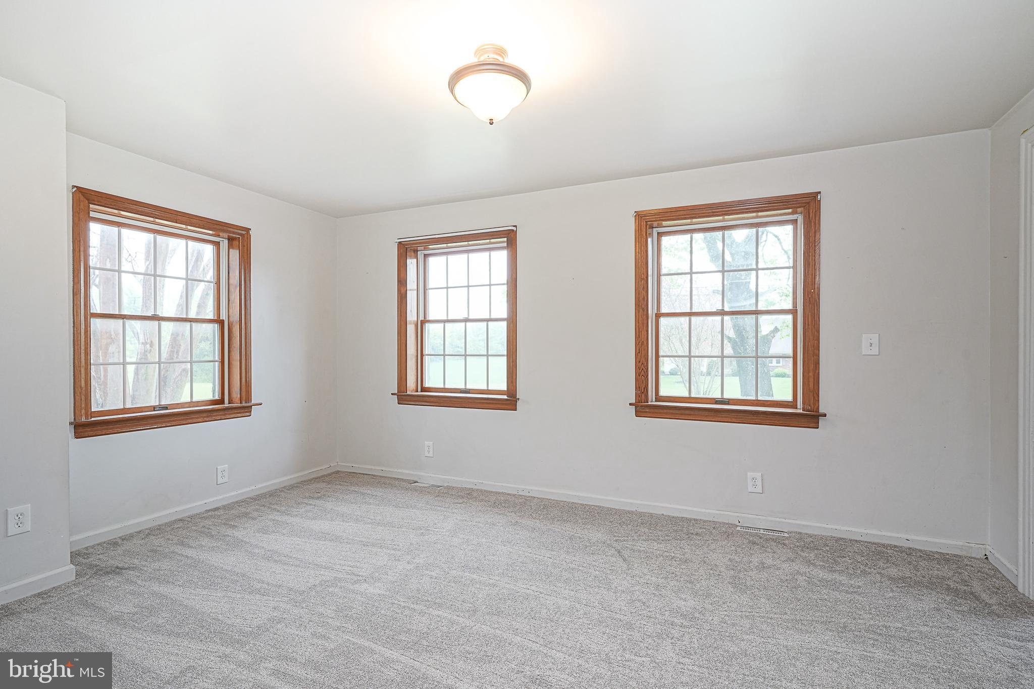 298 Jessups Mill Road Clarksboro, NJ 08020 - Photo 8 of 41 Gallery Image 8