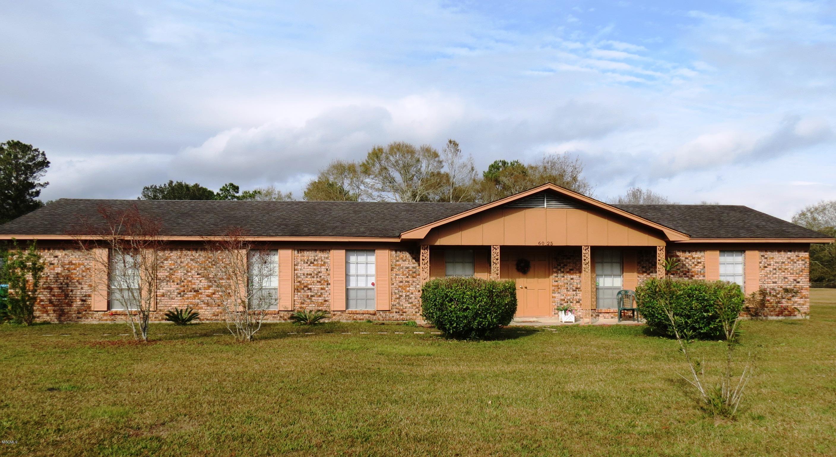 6025 Wildwood Road Moss Point, MS 39562 - Photo 26 of 28 IMG_8734