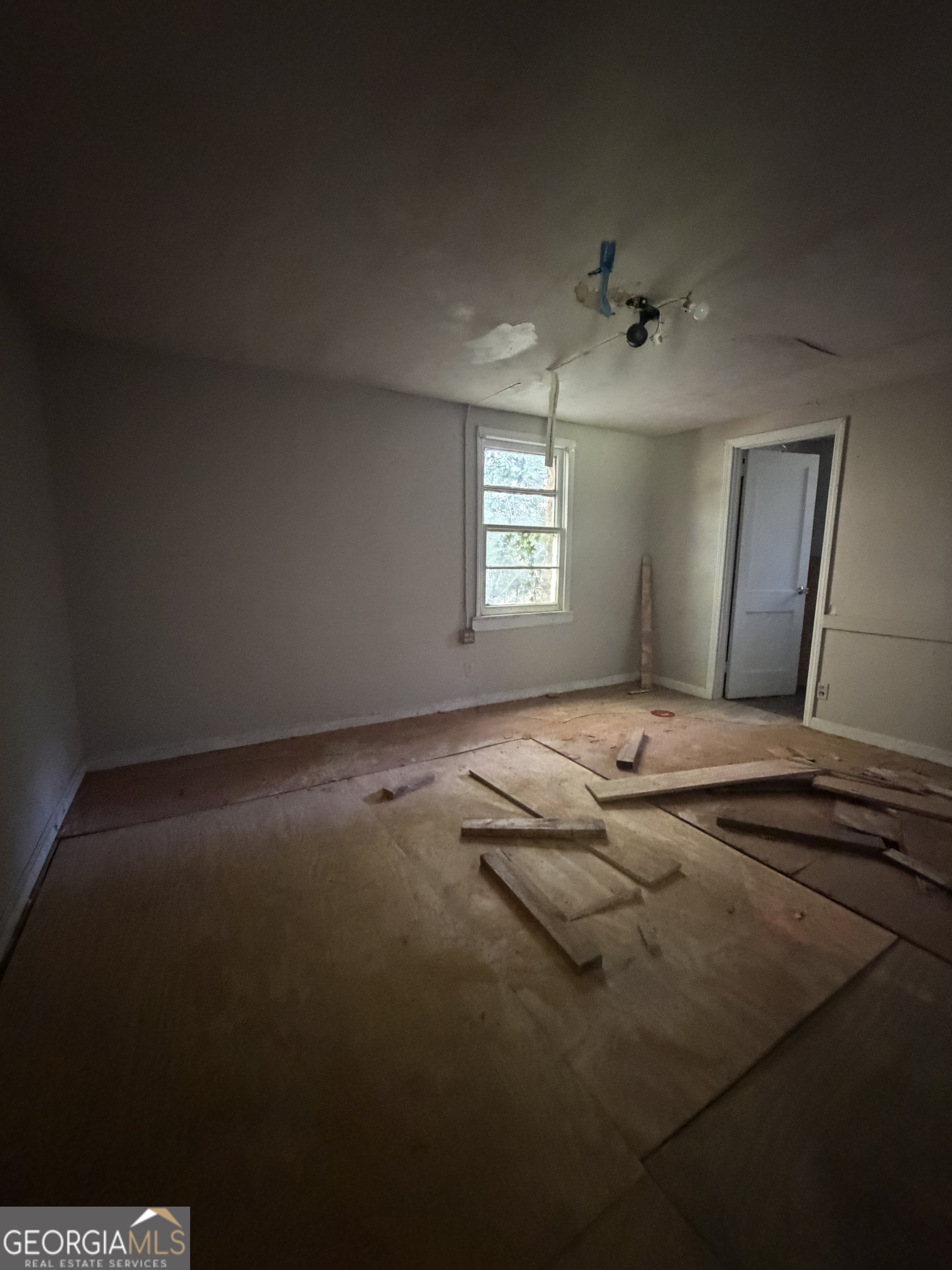 269 Perry Lane Buchanan, GA 30113 - Photo 8 of 20