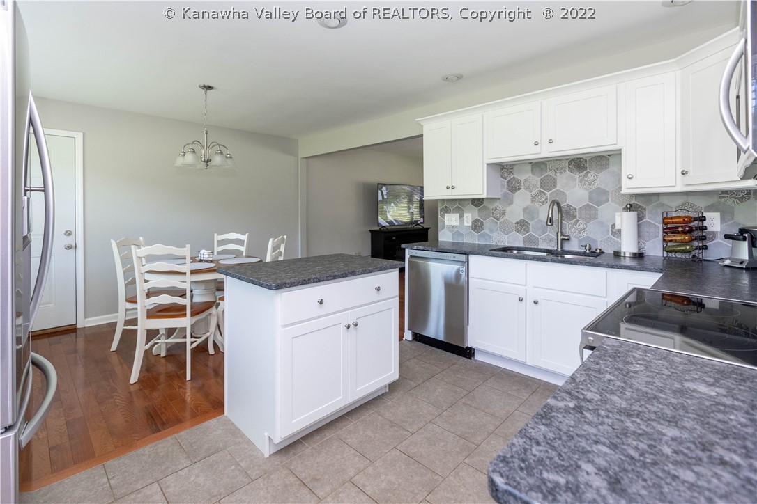 434 Strawberry Road St. Albans, WV 25177 - Photo 28 of 50 Gallery Image 28