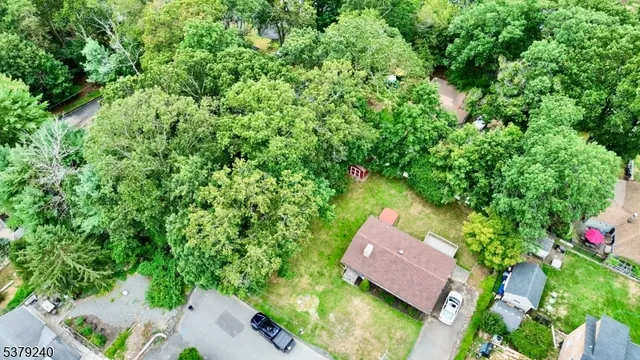 $359,900 | 221 South Maryland Avenue, Lake Hopatcong, NJ 07849