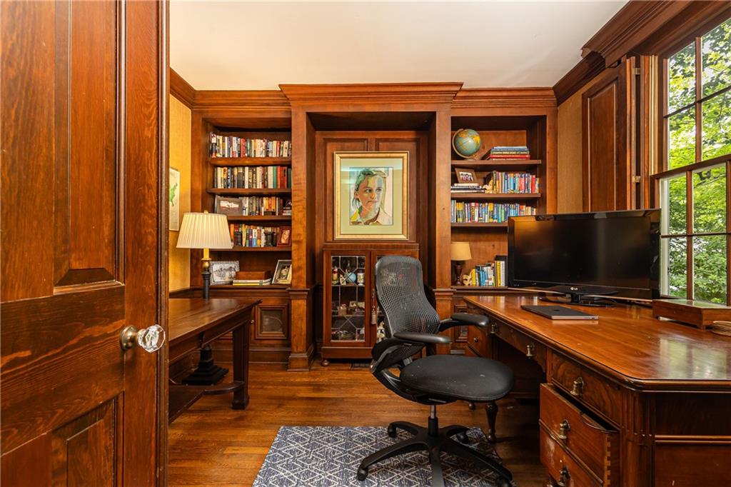 9 Palisades Road Northeast Atlanta, GA 30309 - Photo 14 of 54