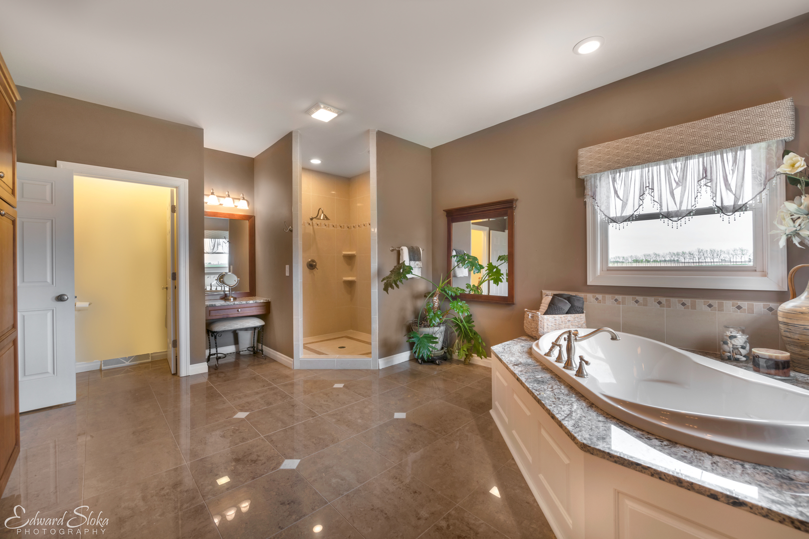 1246 Pinegar Road Garden Prairie, IL 61038 - Photo 25 of 43 a spacious bathroom with a large tub shower and sink
